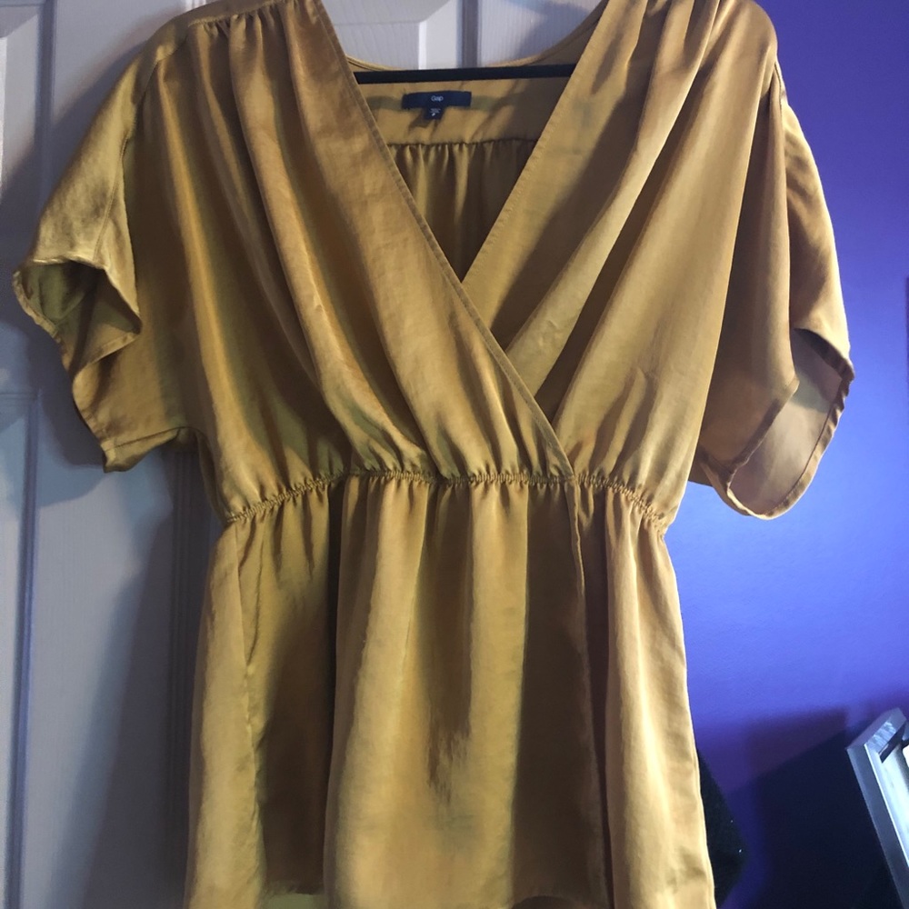 Mustard Top - Picture 2 of 2